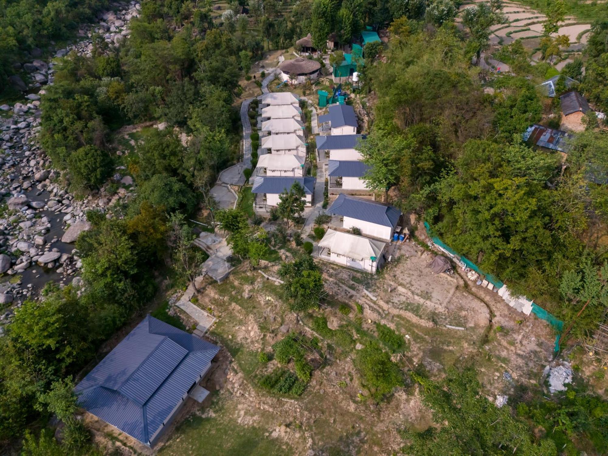 Dev Bhoomi Farms & Cottages Dharamshala Luaran gambar